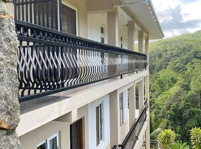 South Hill Anse Royale